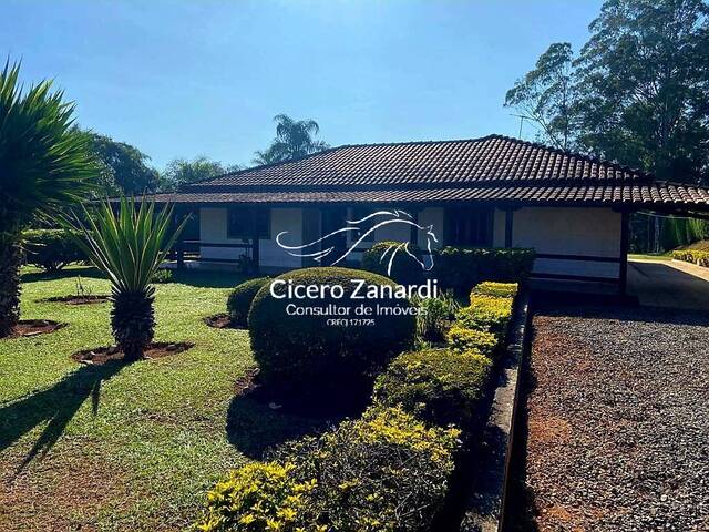 #8 - Casa para Venda em Mairinque - SP - 2