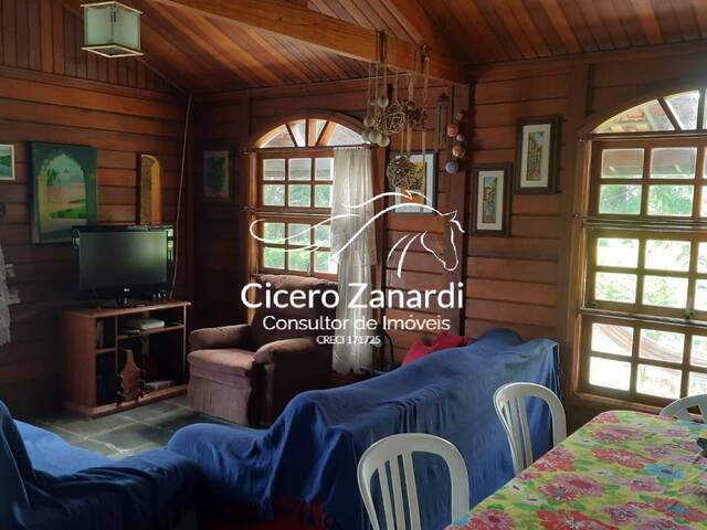 Casa para Venda em Mairinque - 5