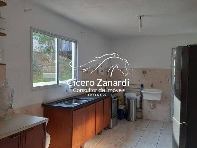 Casa para Venda em Mairinque - 5