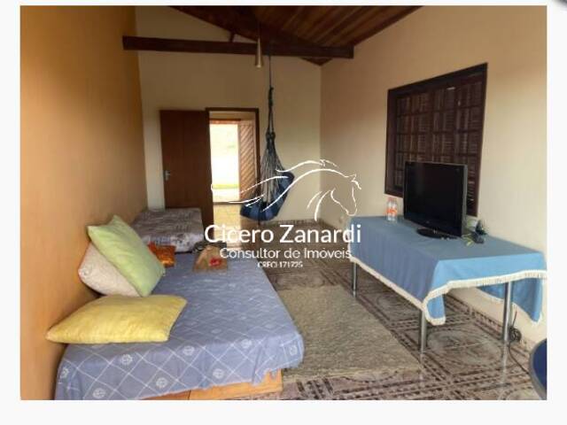 Casa para Venda em Mairinque - 5